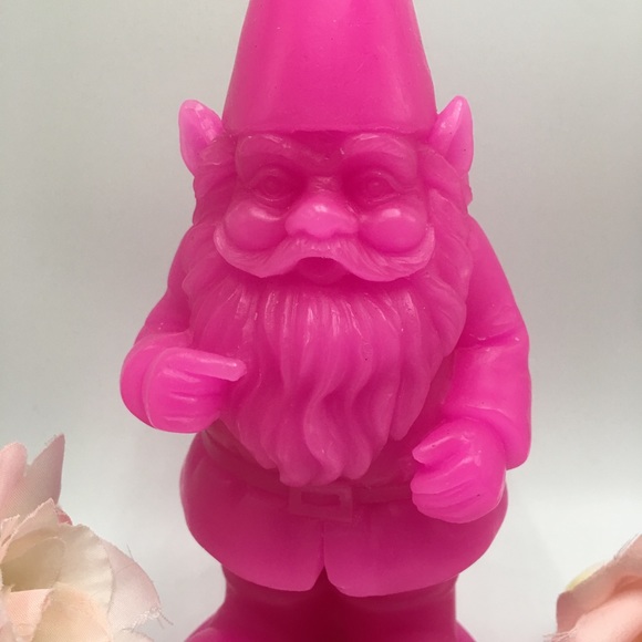 Pink gnome candle wax 7” tall gift 💝 bow - Picture 5 of 6